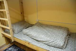 Хостелы RB Hostel Алматы Спальное место на двухъярусной кровати в общем номере для мужчин-5